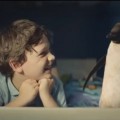 【感動動画】ペンギンと男の子の友情。英百貨店ジョンルイスのCMが心温まる。