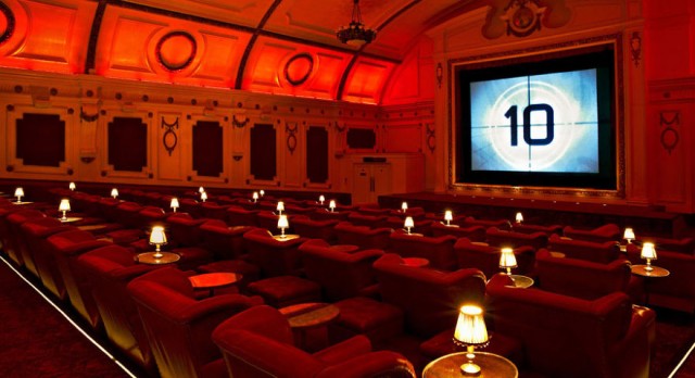 世界のユニークで美しい15の映画館