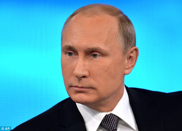 年々顔が変わり若返ってるプーチン大統領の写真比較