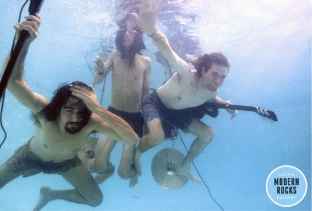 ニルバーナ「ネバーマインド」のジャケ写。実はメンバーも水中撮影に挑んでいた。